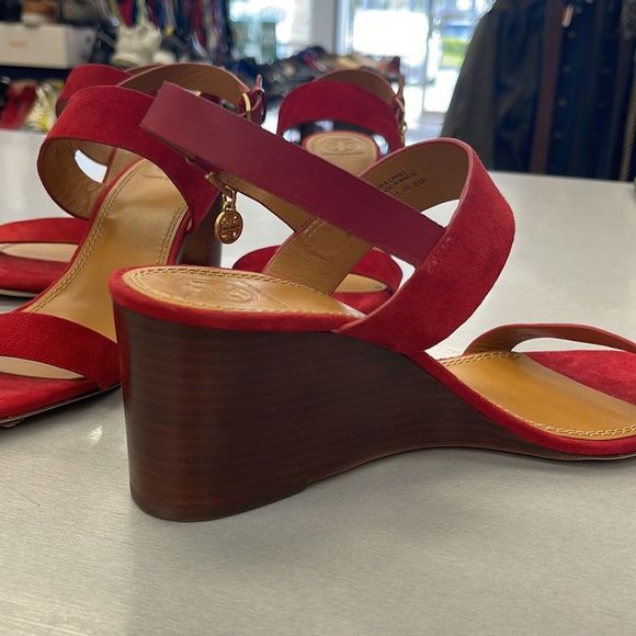 Tory Burch sandal wedge - Picture 5 of 7